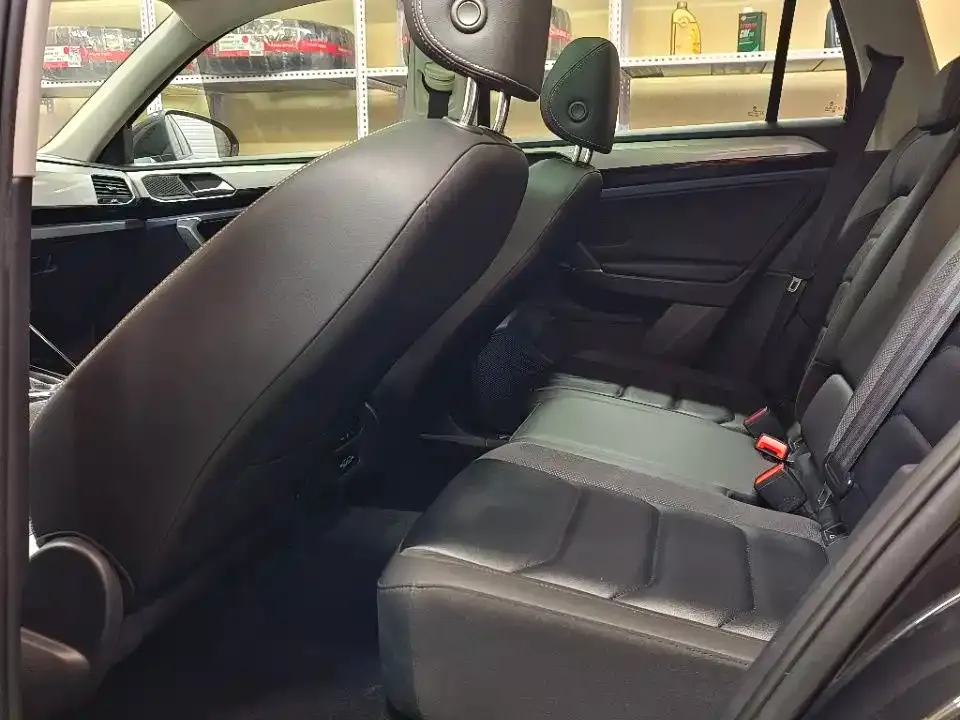 Volkswagen Tayron 2021 из CN, фото 8