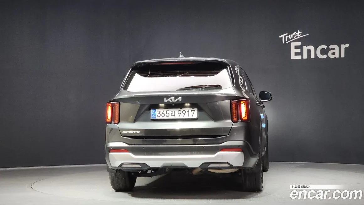 Kia Sorento — фото 8