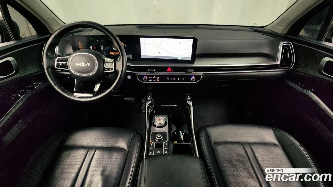 Kia Sorento — фото 5