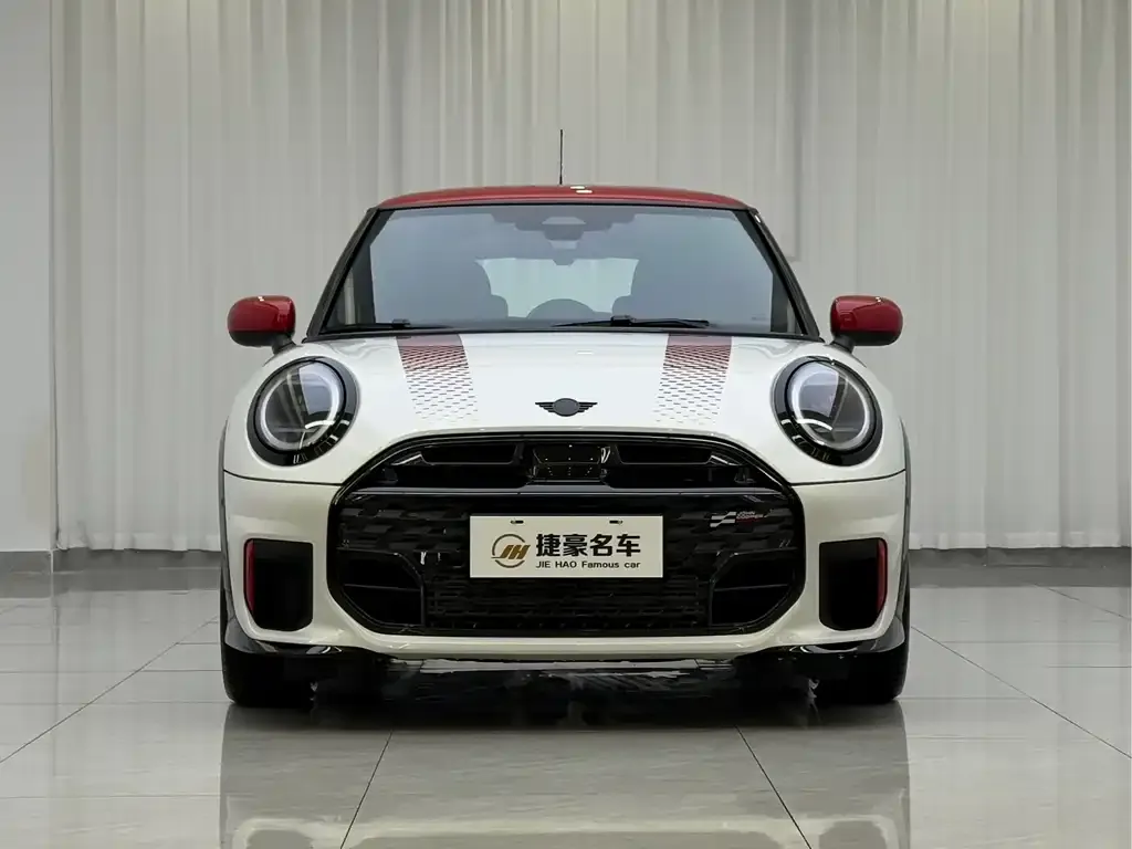 MINI JCW (John Cooper Works) 2025 из CN, фото 2
