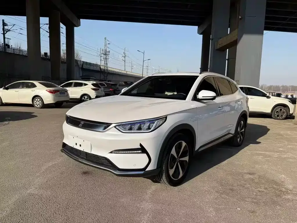 BYD PLUS New Energy — фото 1