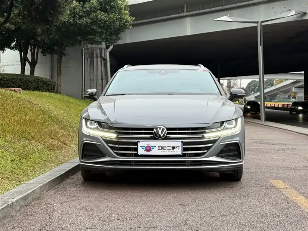Volkswagen CC 2024 из CN, фото 2