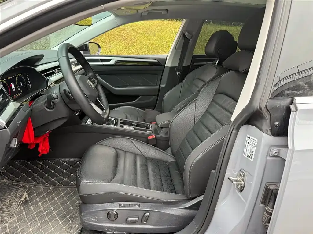 Volkswagen CC 2024 из CN, фото 6