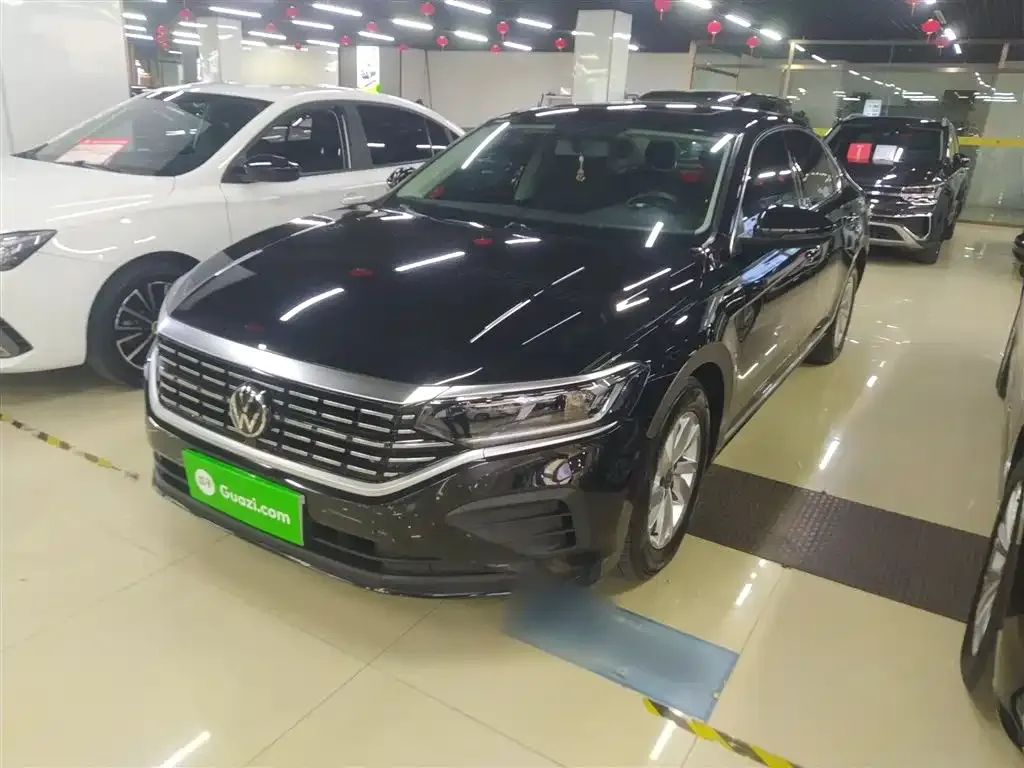 Volkswagen Passat 2023 из CN, фото 1
