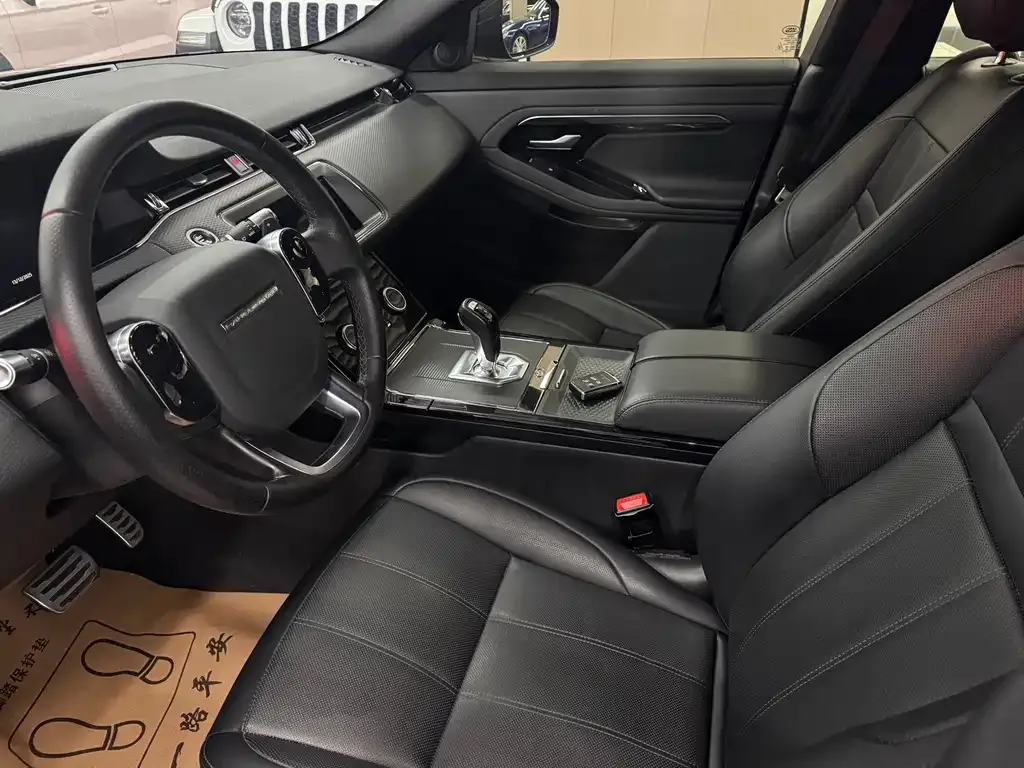 Land Rover Evoque — фото 4