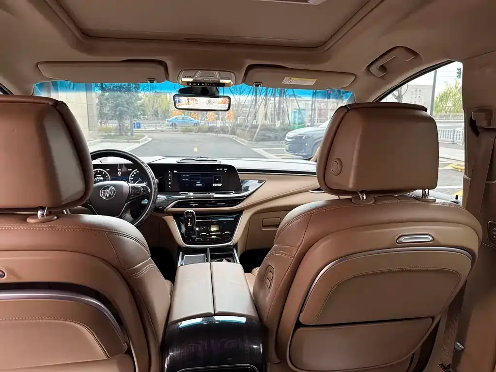 Buick GL8 2021 из CN, фото 5