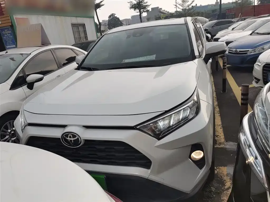 Toyota RAV4 2021 из CN, фото 10