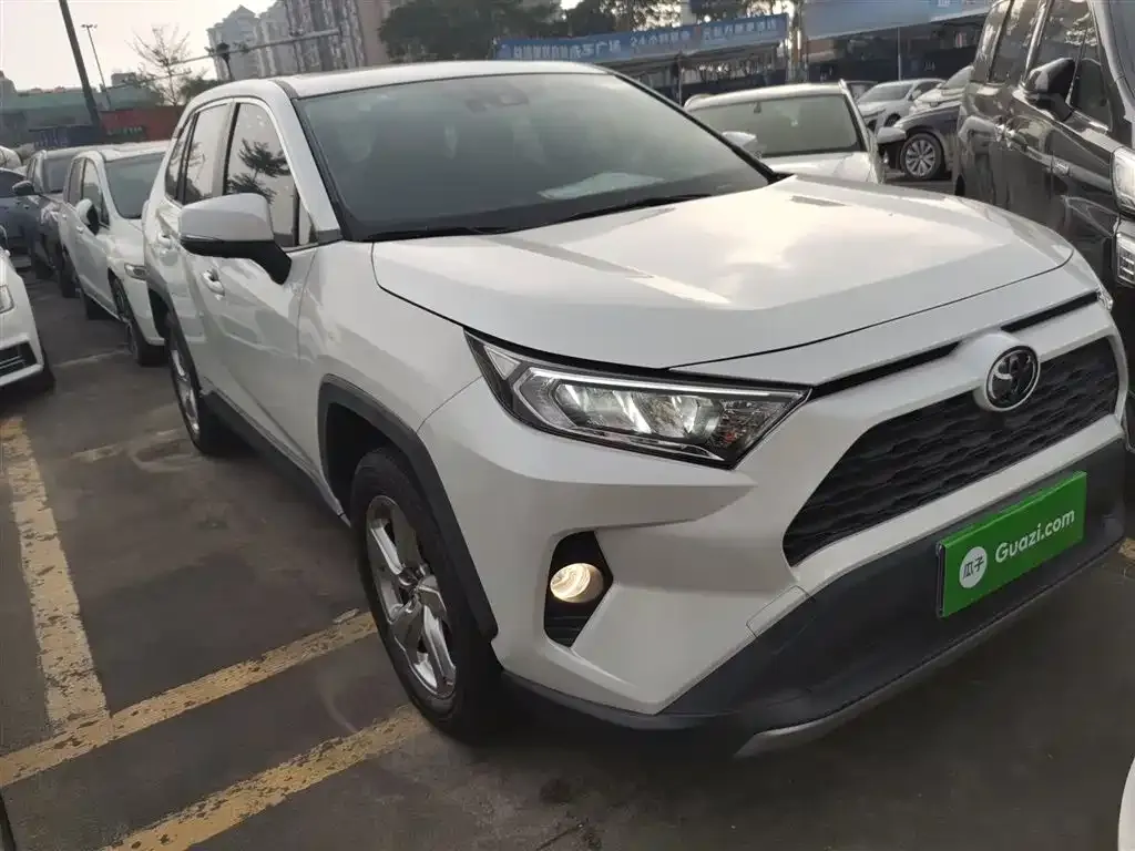 Toyota RAV4 2021 из CN, фото 5