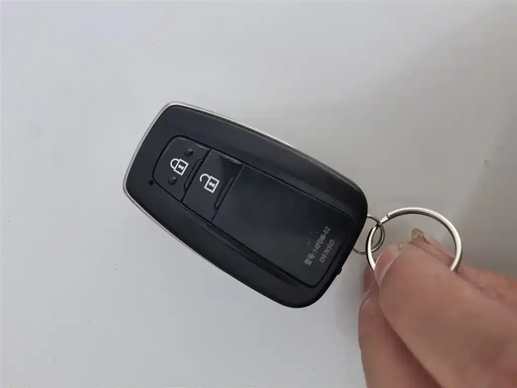 Toyota RAV4 2021 из CN, фото 3