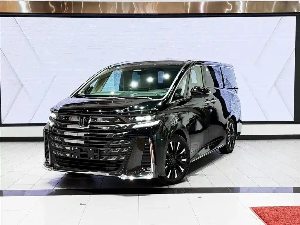 Toyota Vellfire — фото 6