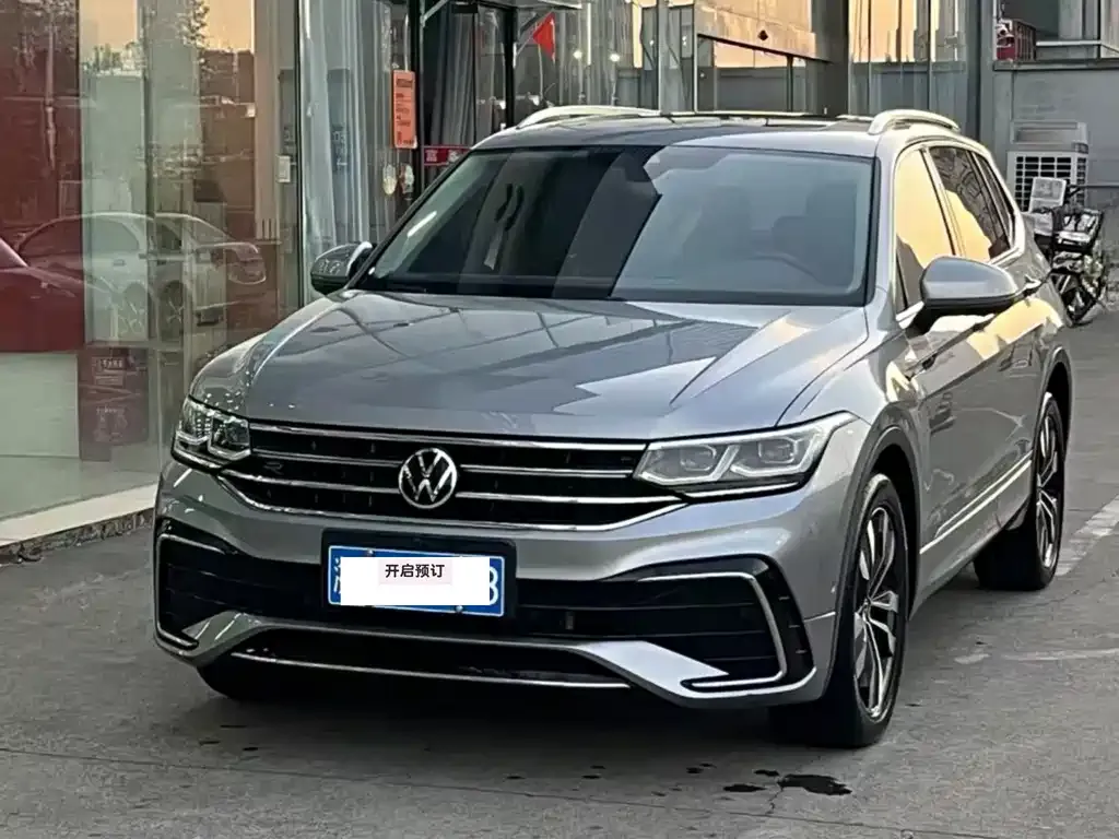 Volkswagen Tiguan L 2022 из CN, фото 1