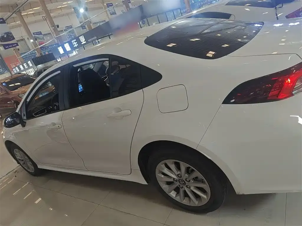 Toyota Corolla 2021 из CN, фото 4