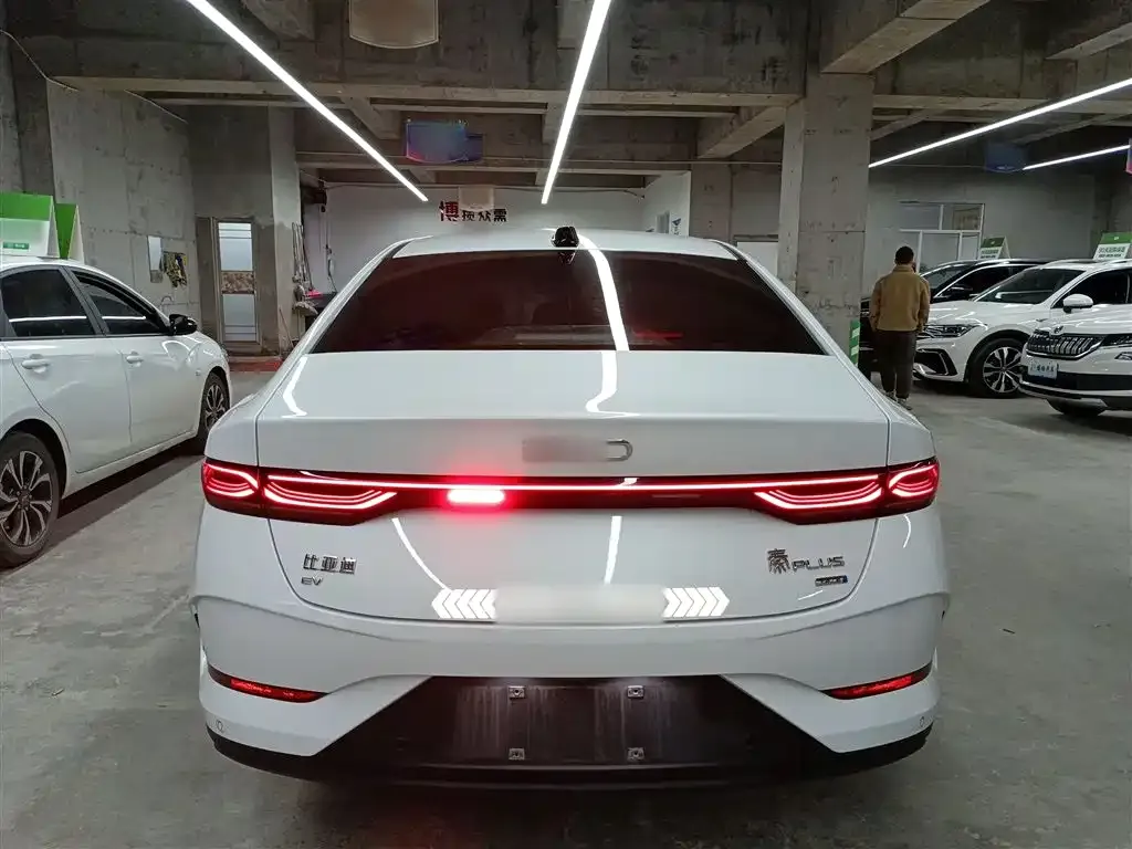 BYD Qin PLUS — фото 6