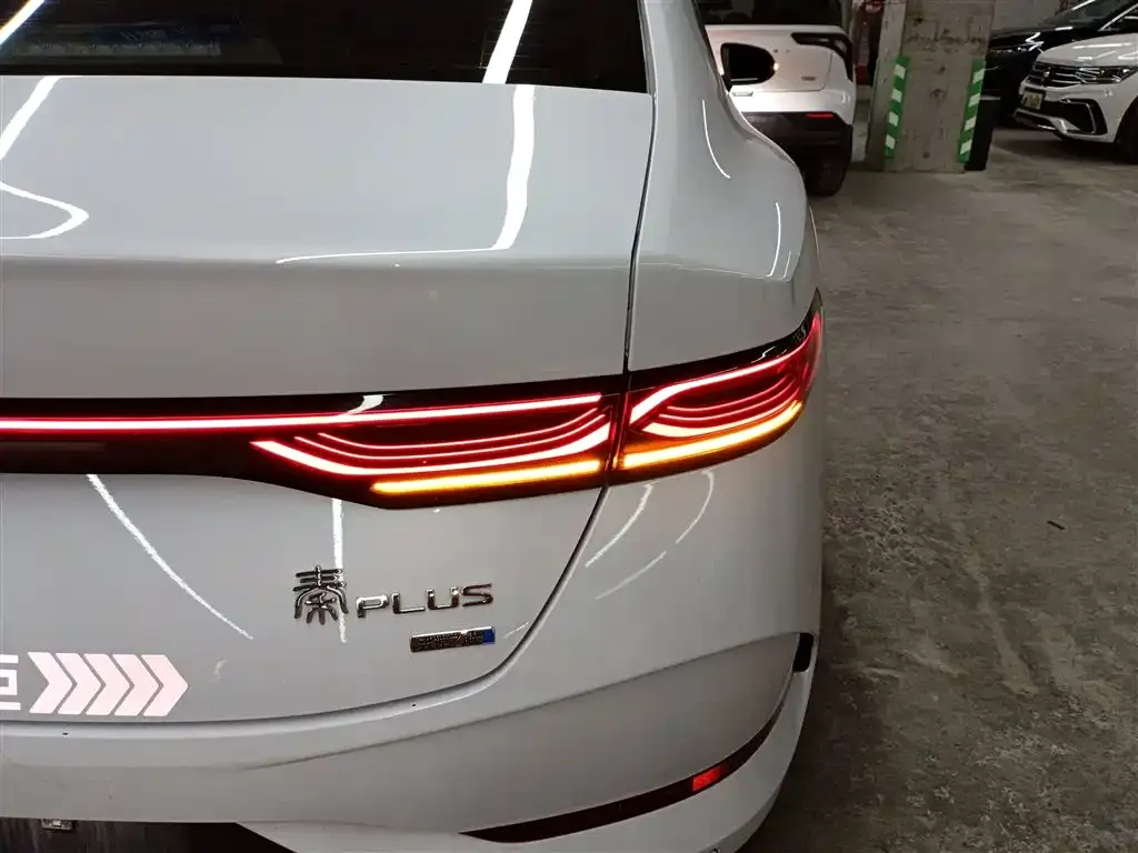 BYD Qin PLUS — фото 8