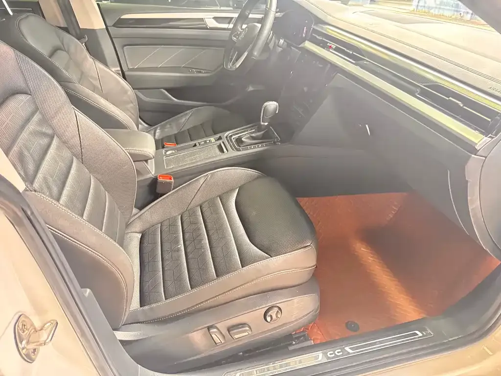 Volkswagen CC 2021 из CN, фото 3