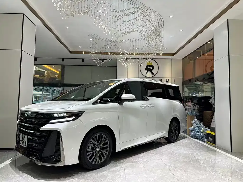 Toyota Vellfire 2025 из CN, фото 1