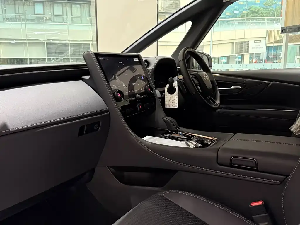 Toyota Vellfire 2025 из CN, фото 6