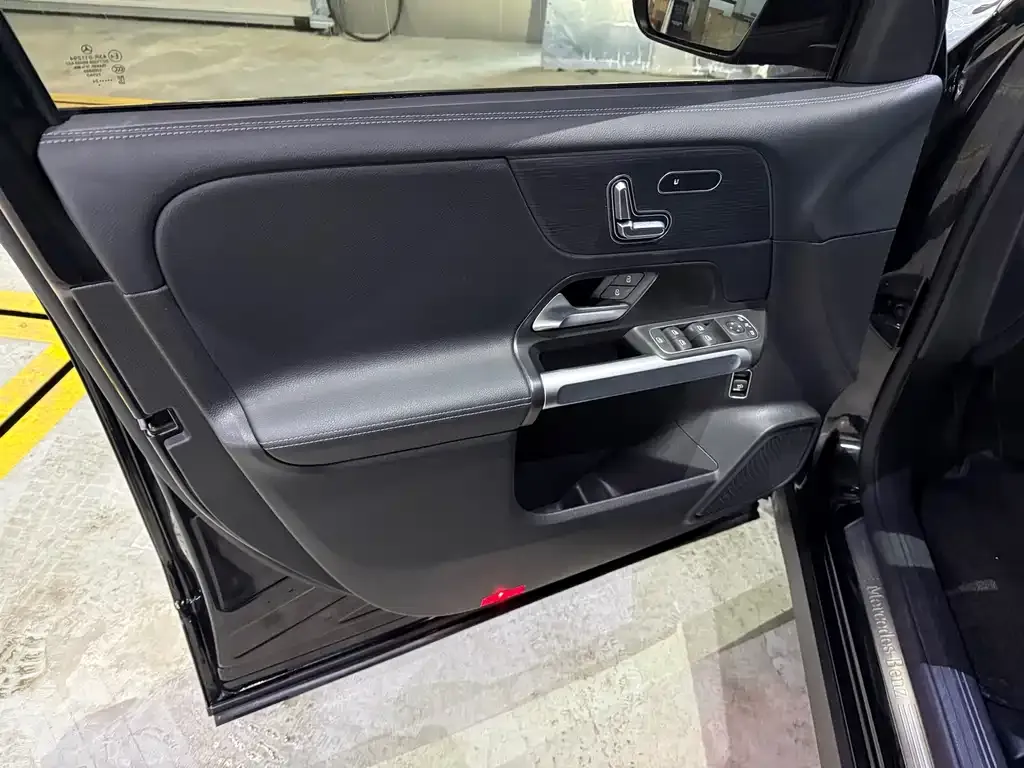 Mercedes-Benz GLB 2024 из CN, фото 7