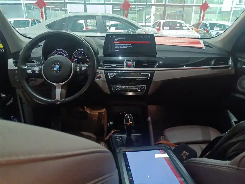 BMW X1 2021 из CN, фото 10