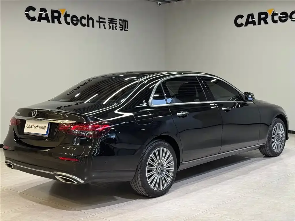 Mercedes-Benz E-Class 2023 из CN, фото 2