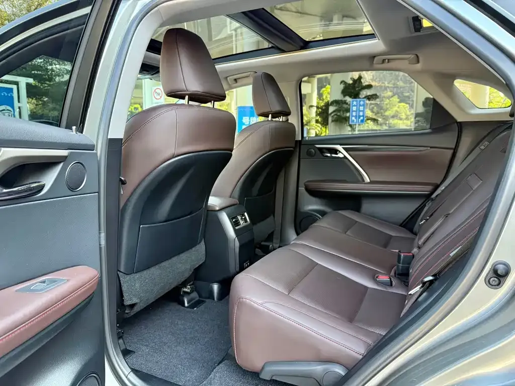 Lexus RX 2022 из CN, фото 6