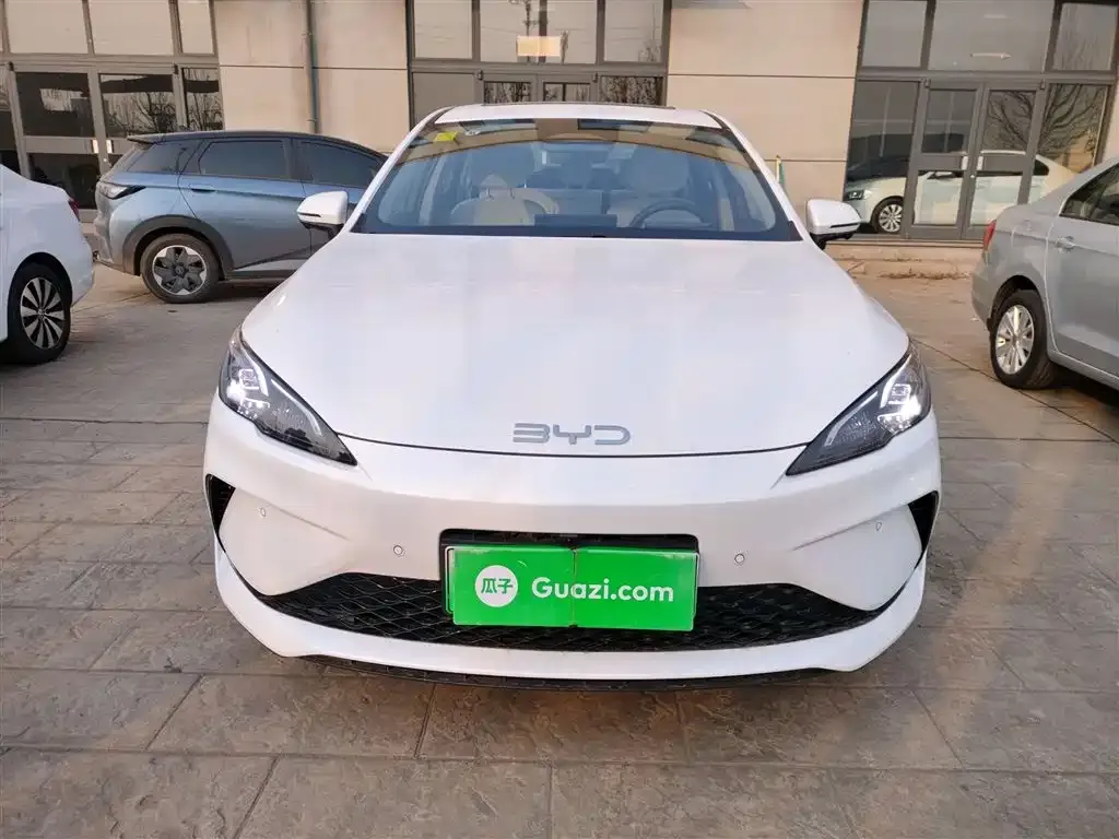 BYD Seal 05 DM-i — фото 3