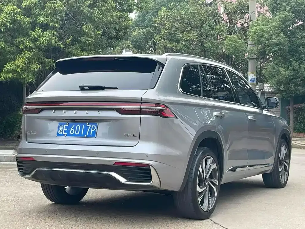 Geely Xingyue L — фото 7