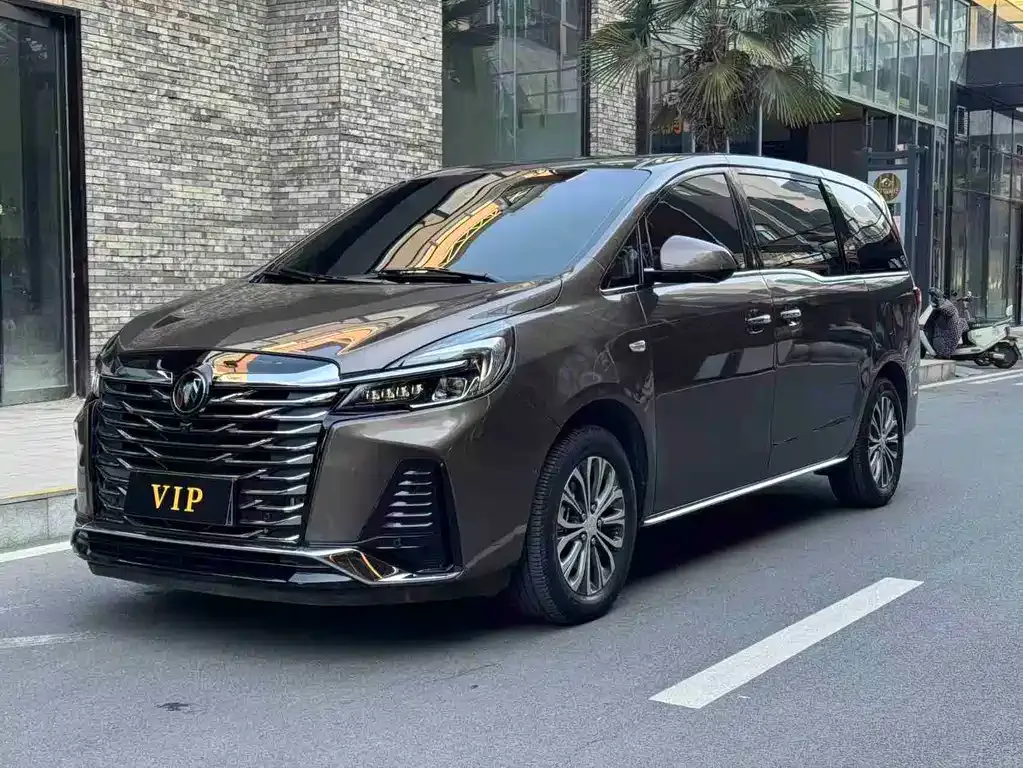 Buick GL8 2024 из CN, фото 1