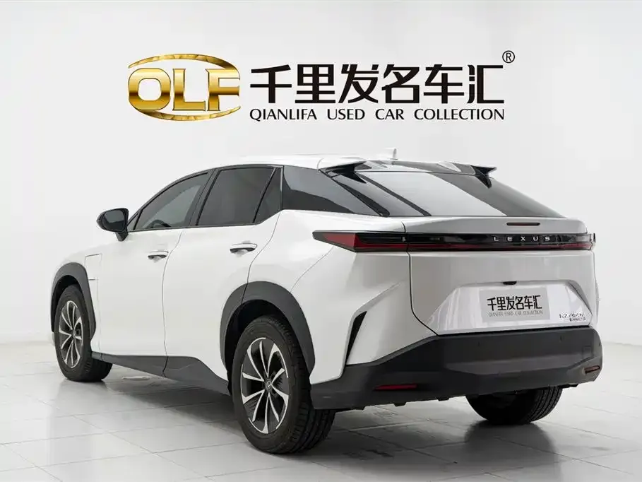 Lexus RZ 2023 из CN, фото 5