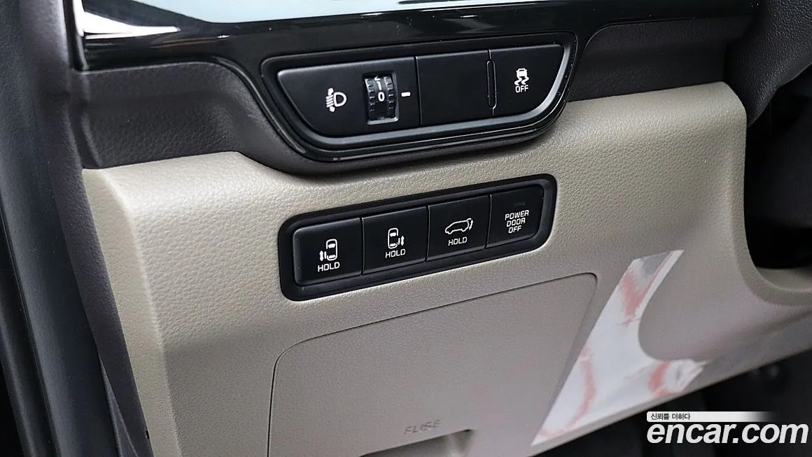 Kia Carnival — фото 9