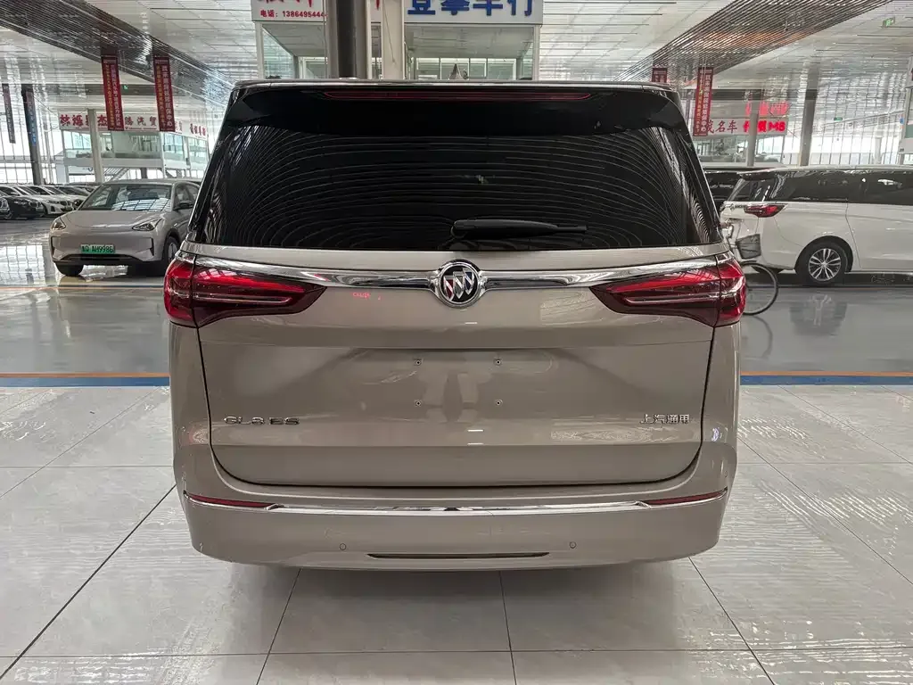 Buick GL8 2024 из CN, фото 9