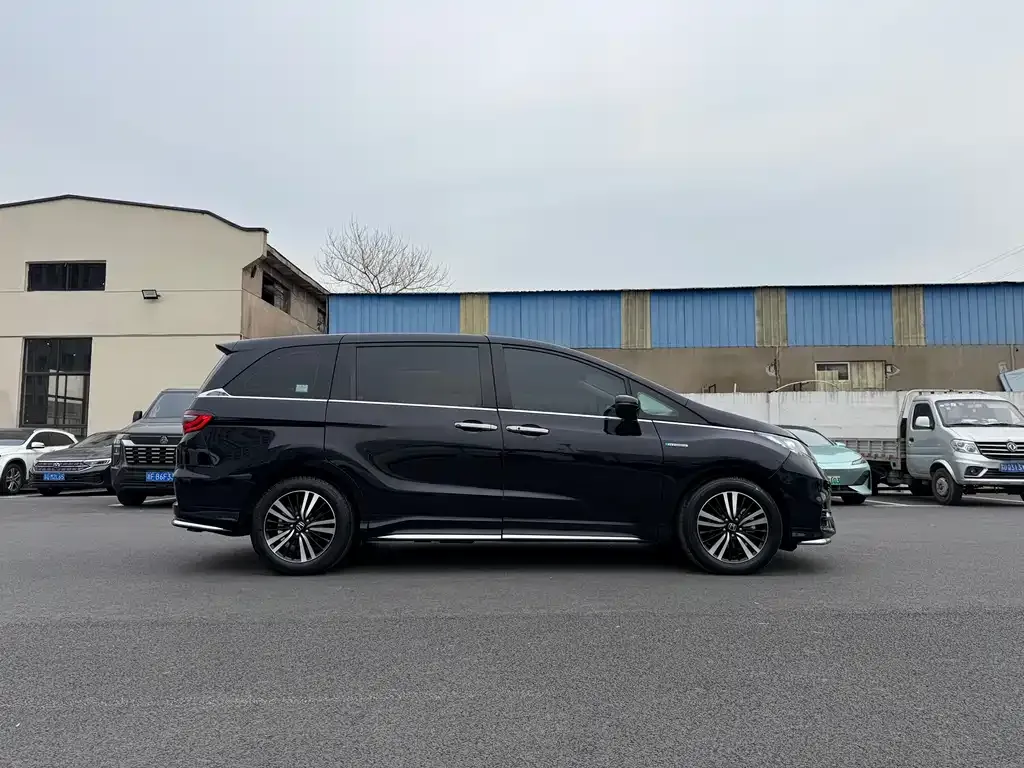 Honda Odyssey 2021 из CN, фото 4