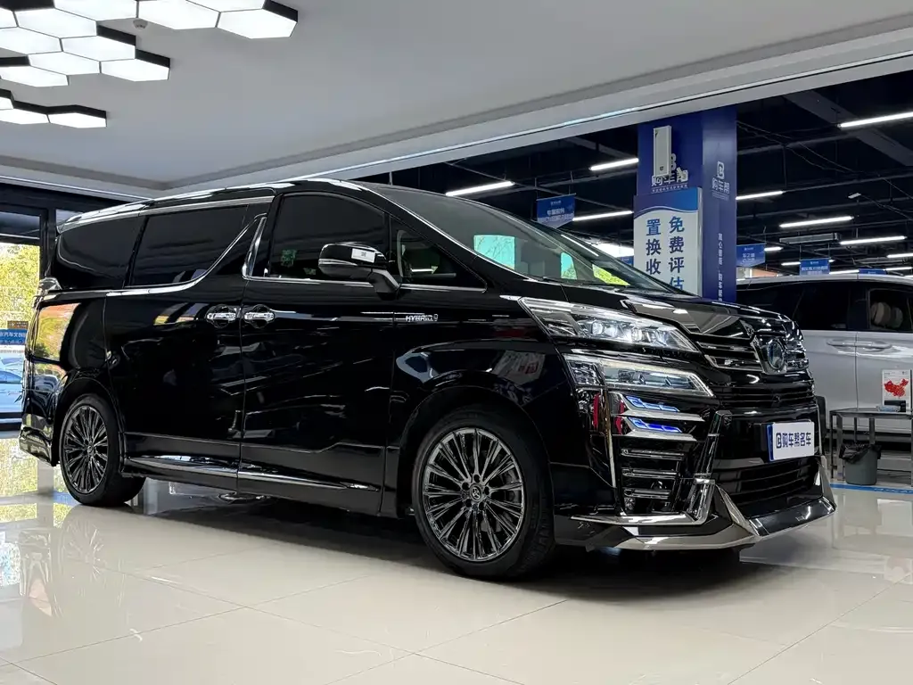 Toyota Vellfire 2021 из CN, фото 4