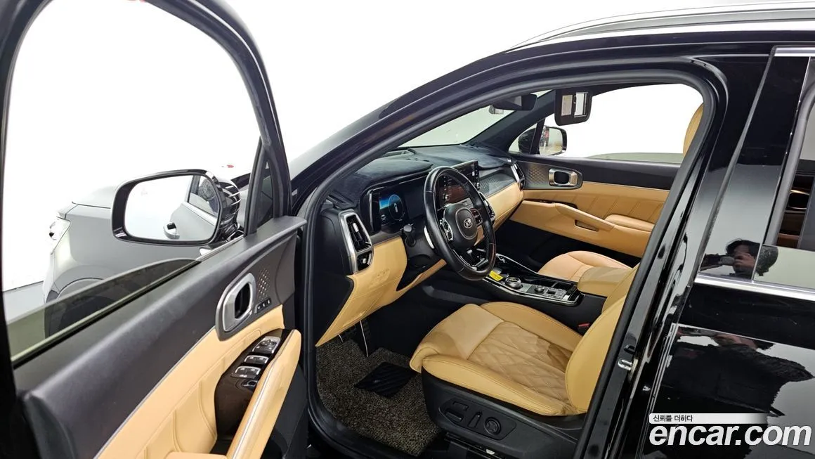 Kia Sorento — фото 10