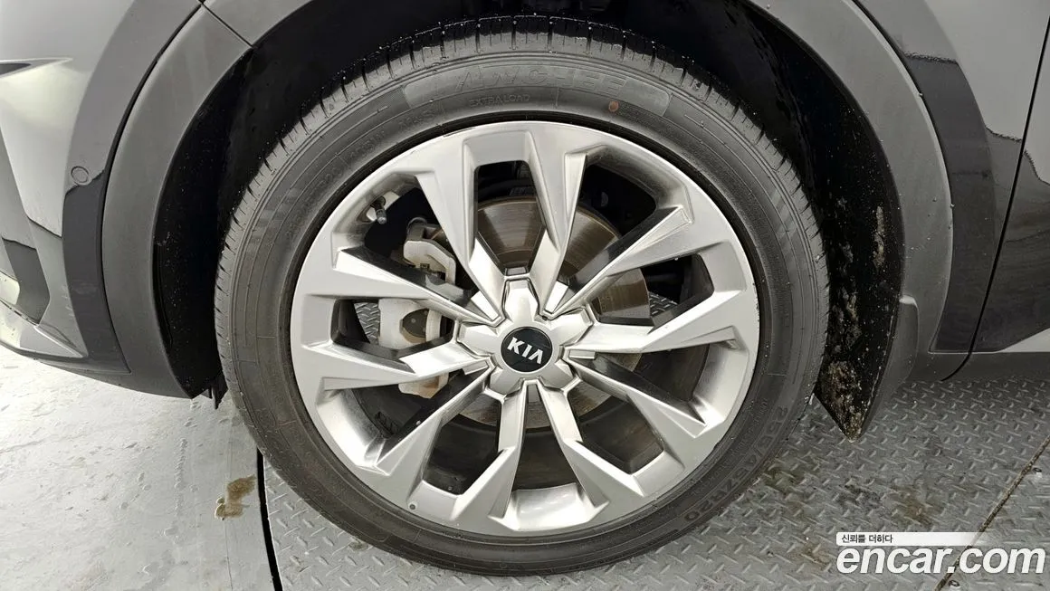 Kia Sorento — фото 5