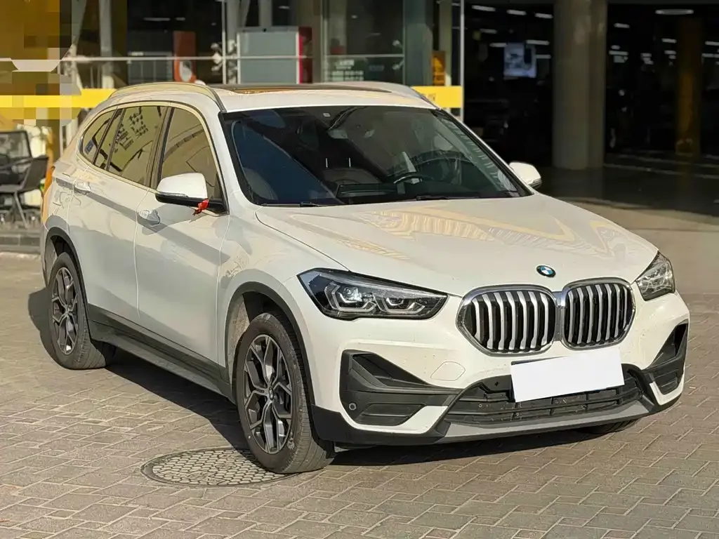 BMW X1 — фото 3