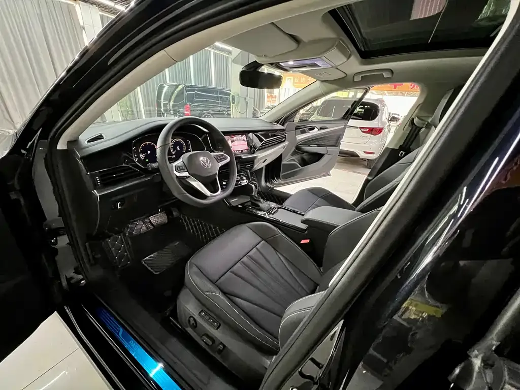 Volkswagen Passat 2025 из CN, фото 3
