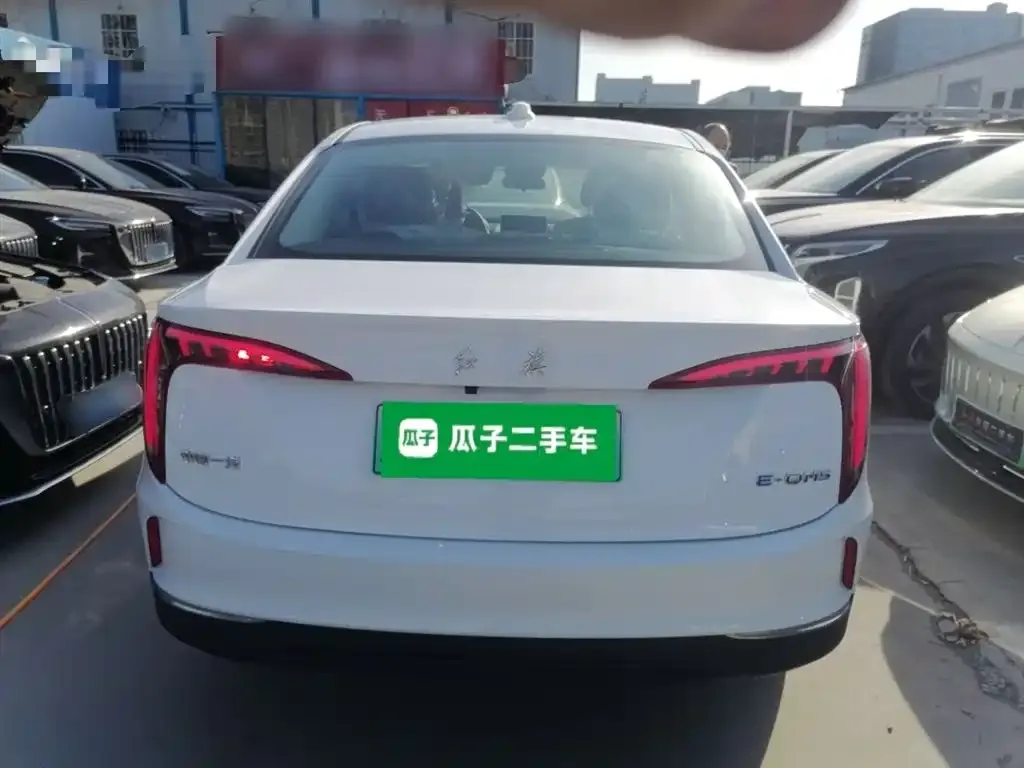 Hongqi E-QM5 2026 из CN, фото 4