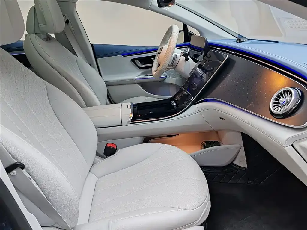Mercedes-Benz EQE 2022 из CN, фото 7