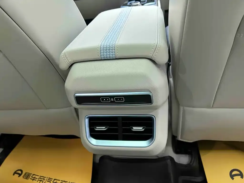 Geely Icon 2024 из CN, фото 7