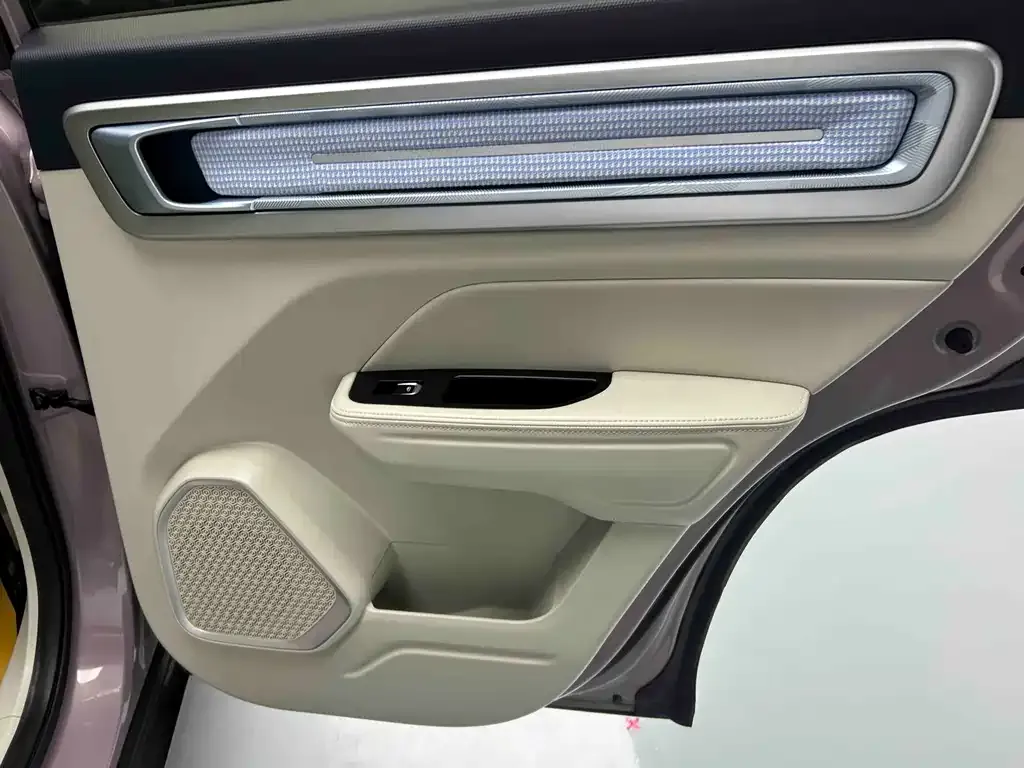 Geely Icon 2024 из CN, фото 5