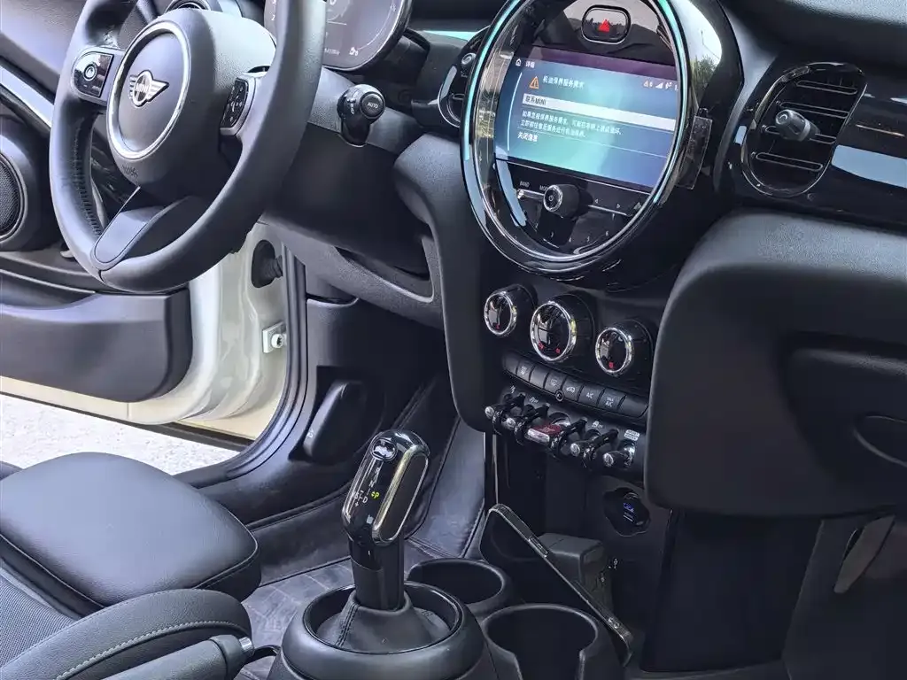 MINI Cooper (3-door) 2021 из CN, фото 5