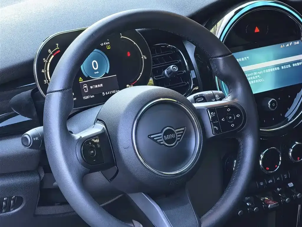MINI Cooper (3-door) 2021 из CN, фото 4