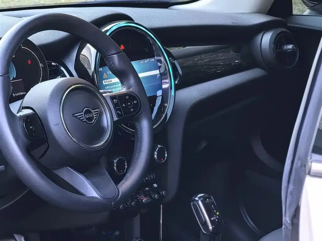 MINI Cooper (3-door) 2021 из CN, фото 8