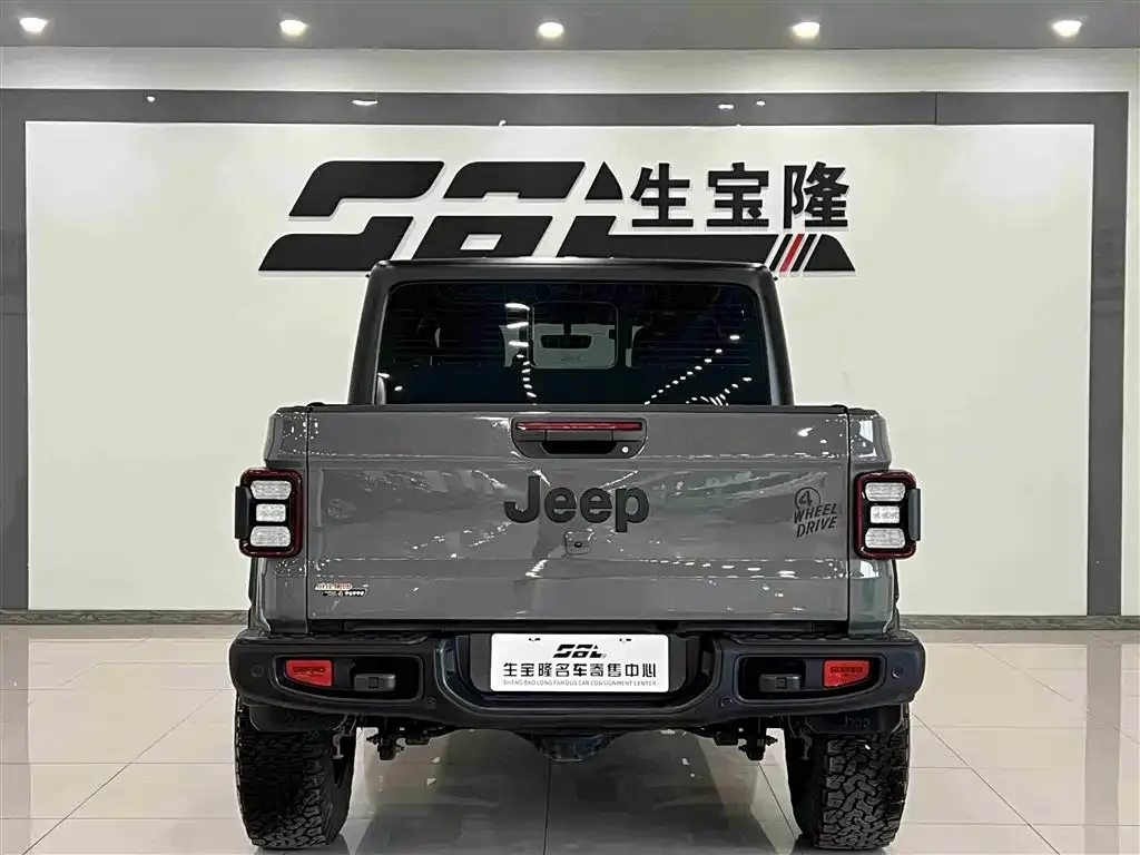 Jeep Gladiator 2023 из CN, фото 7