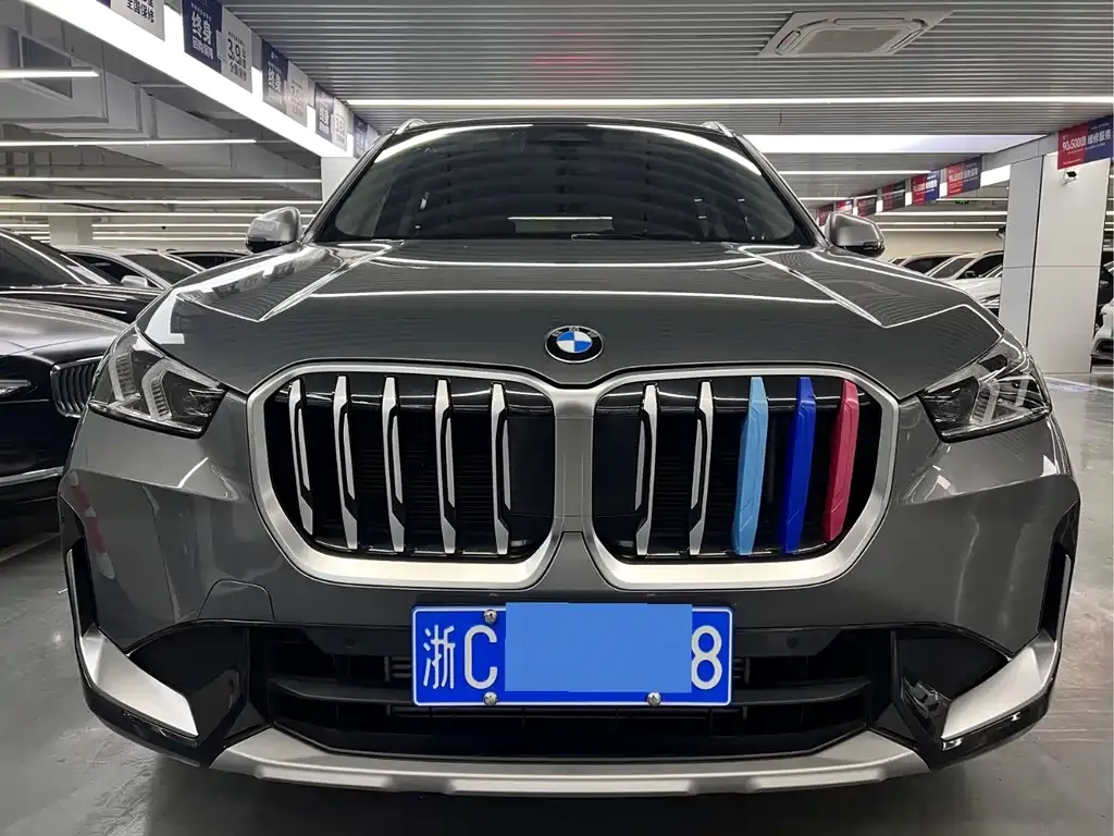 BMW X1 — фото 2