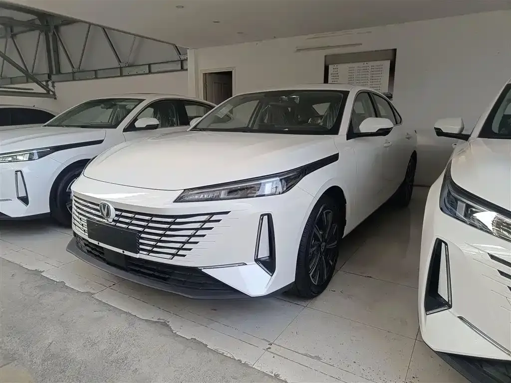 Changan Eado 2025 из CN, фото 1