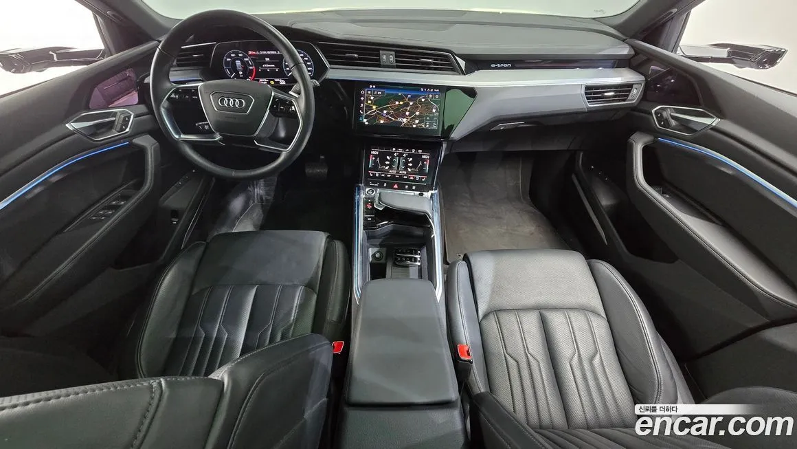 Audi e-tron 2022 из KR, фото 8