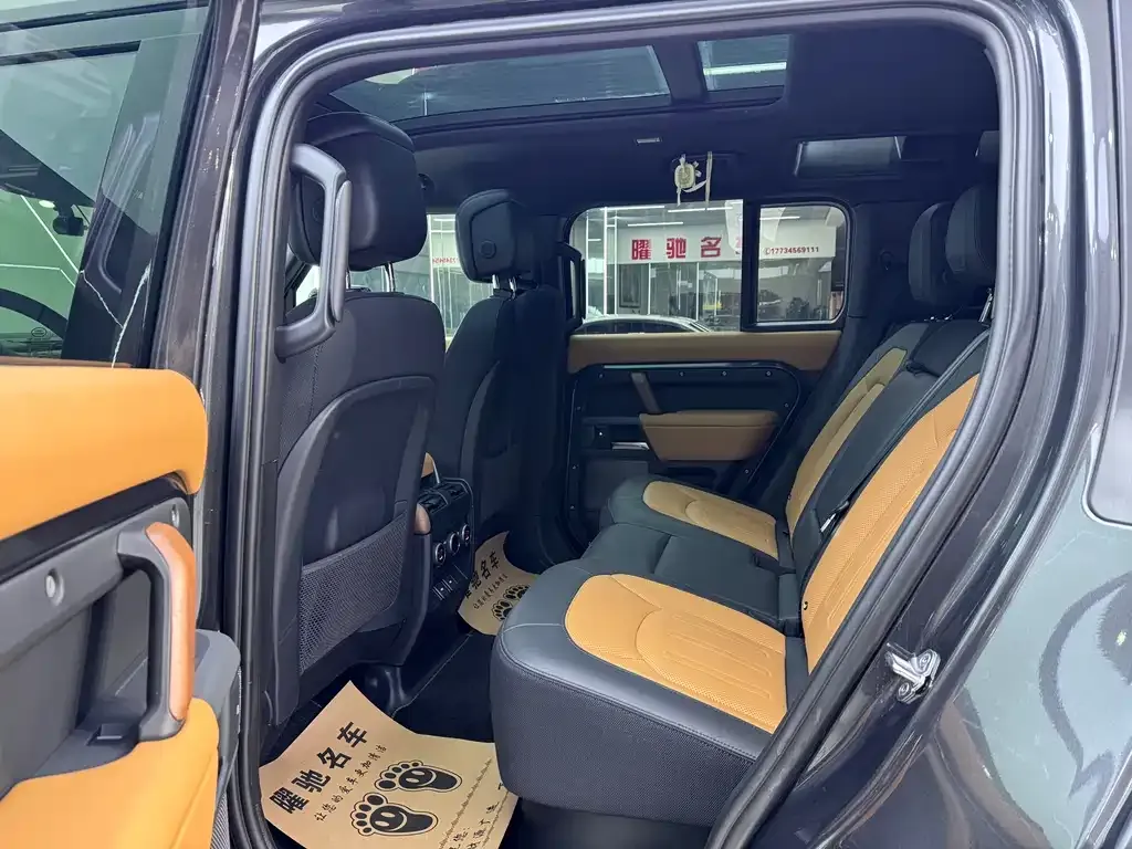 Land Rover Defender 2023 из CN, фото 3