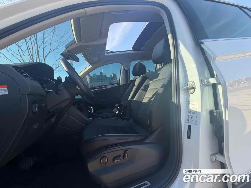 Volkswagen Tiguan 2023 из KR, фото 5